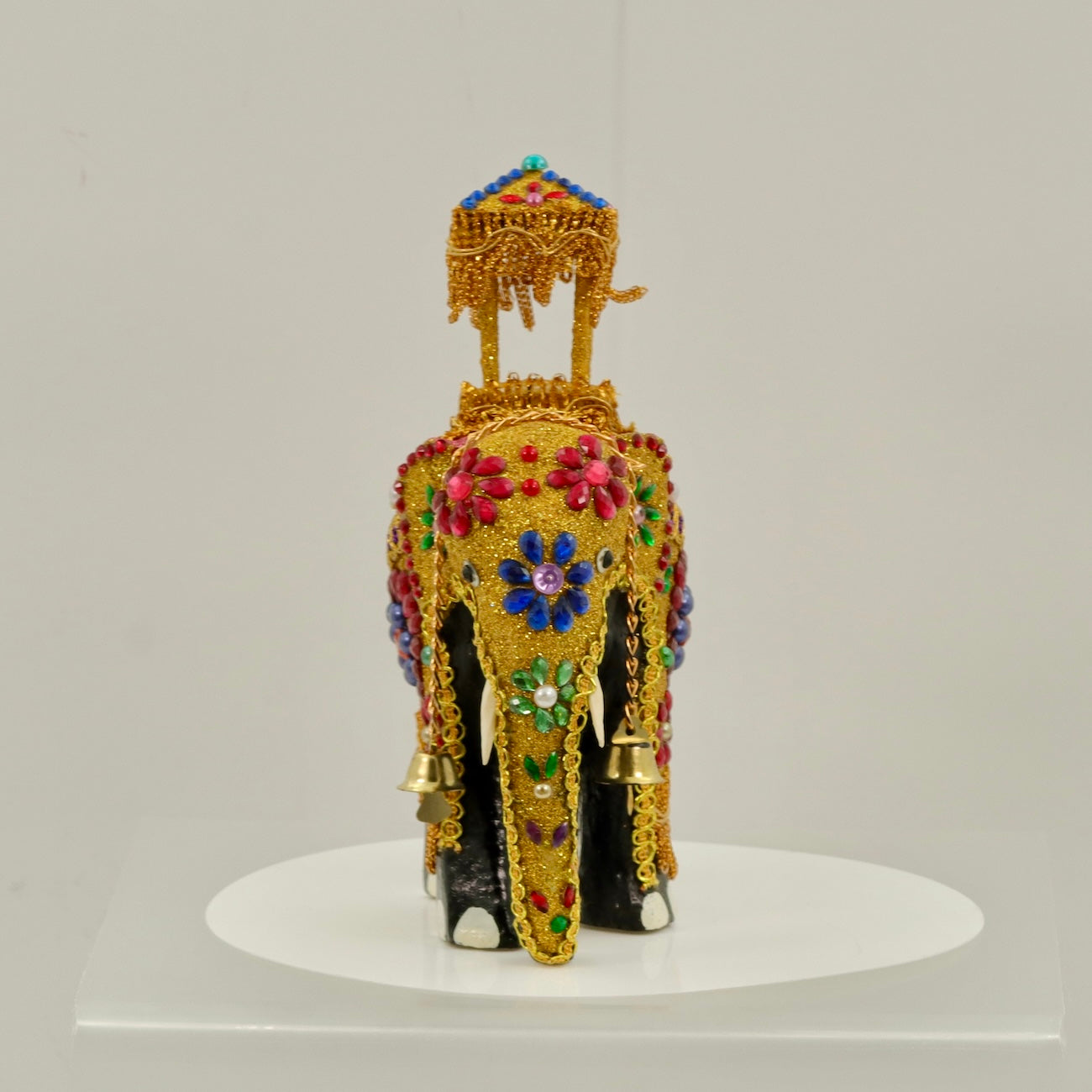 Luxury Decorative Elephant Figurine with Bells – Handcrafted Ornament