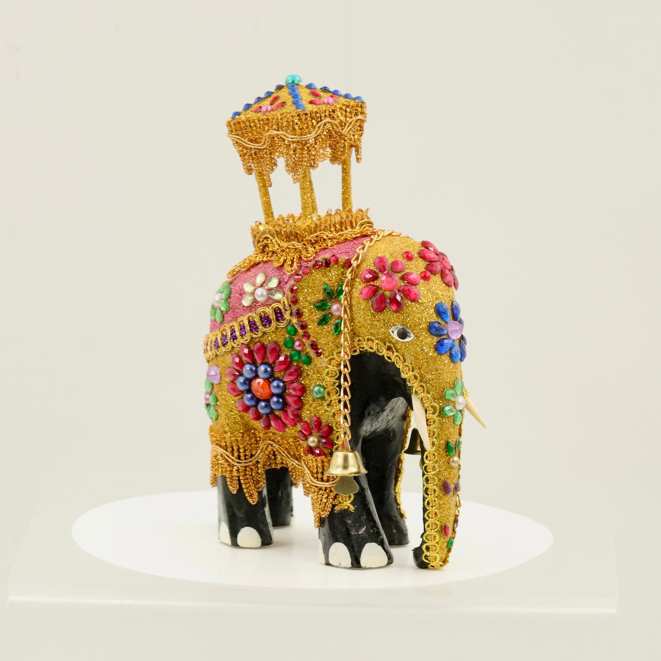 Luxury Decorative Elephant Figurine with Bells – Handcrafted Ornament